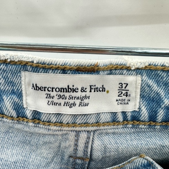 ABERCROMBIE & FITCH 90's straight ultra high rise blue woman distressed jean NWT - Picture 4 of 12